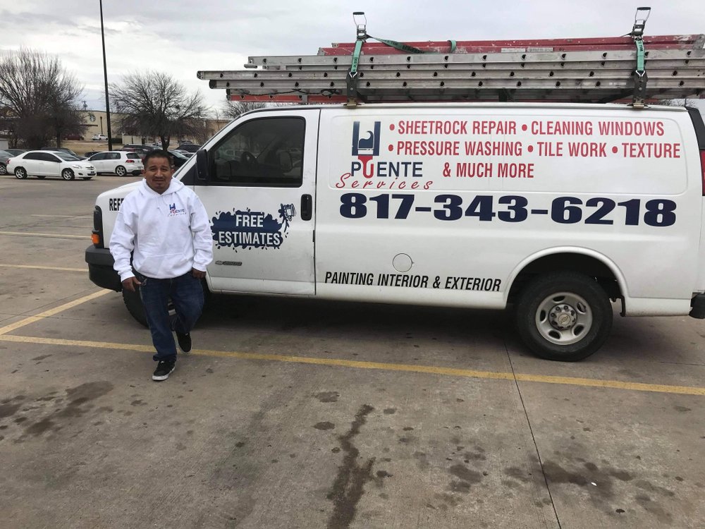 Photo of Puentes services