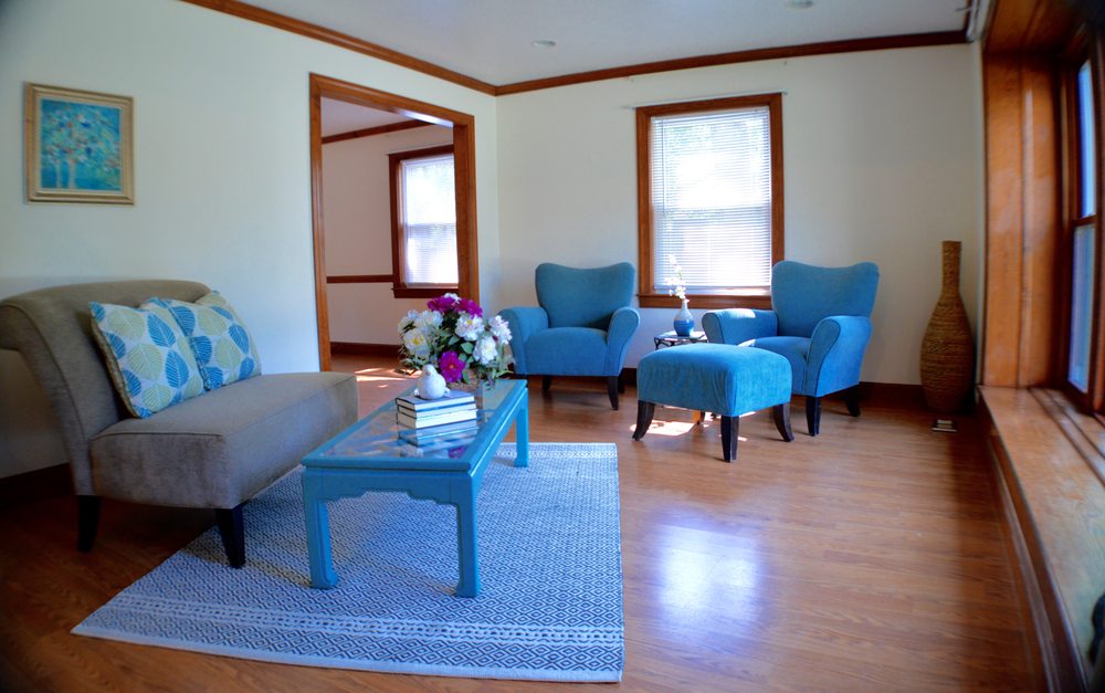 Photo of SOS Designs Home Staging & Redesign