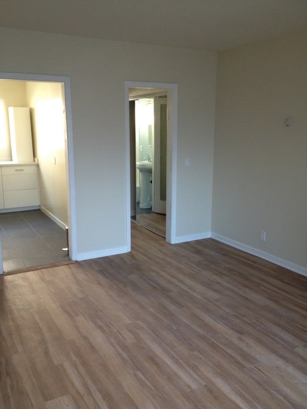 Photo of 990 Palm Apartments