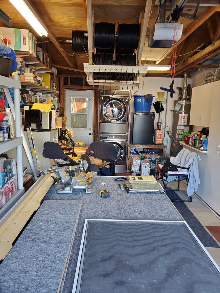 Photo of Rob's Mobile Rescreening & Repair