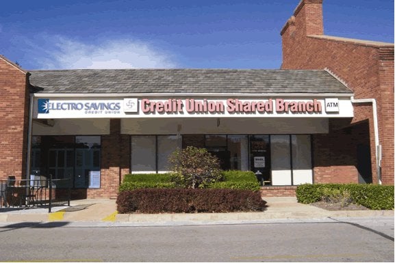 Photo of Electro Savings Credit Union - West County Branch