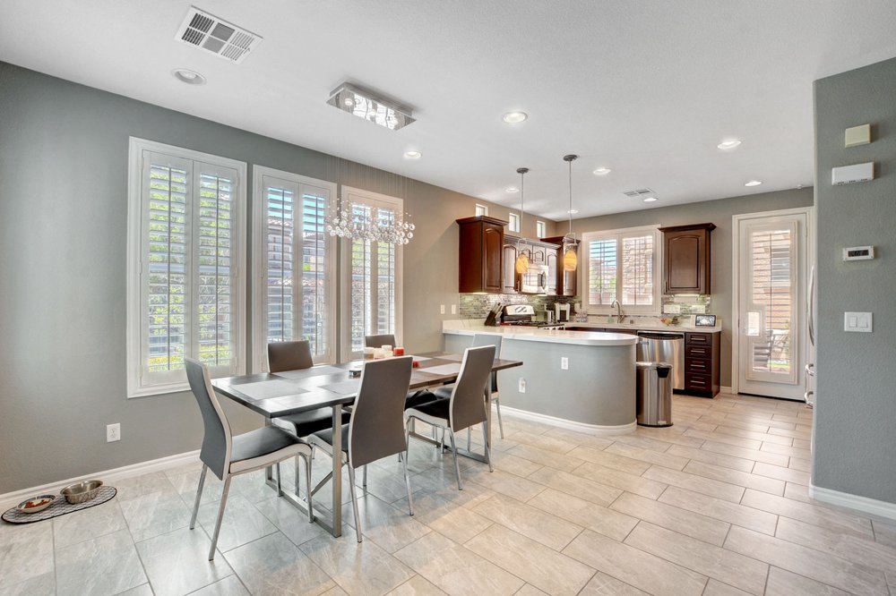 Photo of Luxury Real Estate Advisors