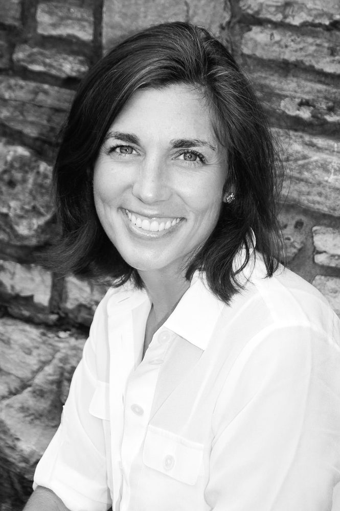 Photo of Nashville Real Estate Agent Carolyn Akins