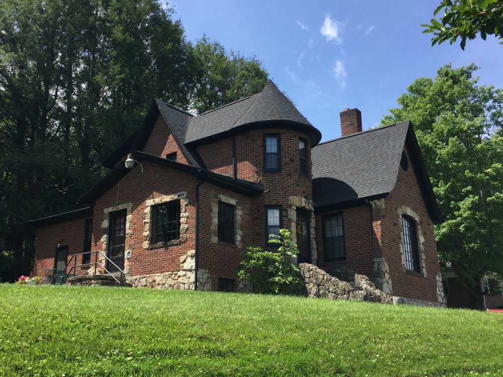 Photo of Frye Roofing