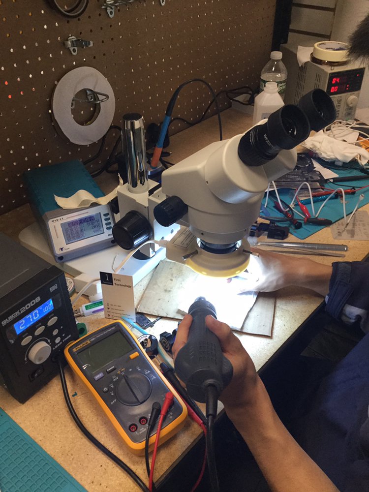 Photo of First Technology iPhone Repair