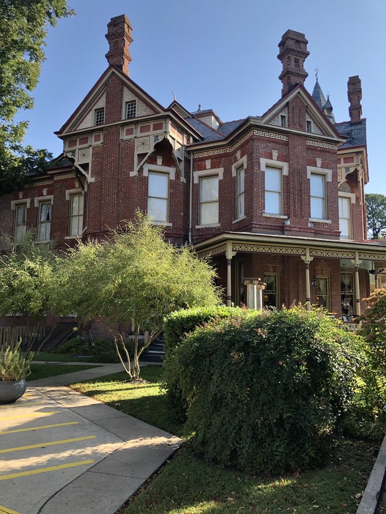 Photo of The Empress of Little Rock