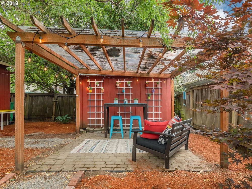 Photo of Liberty Dilger - BOX Real Estate