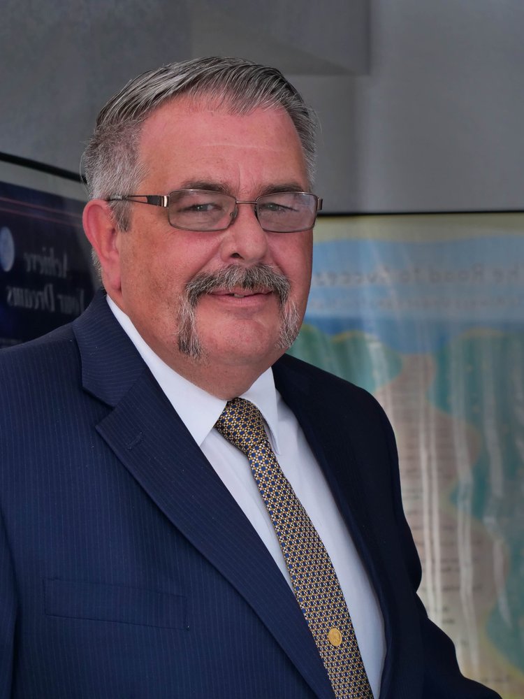 Photo of Frank L. Zwiener EA