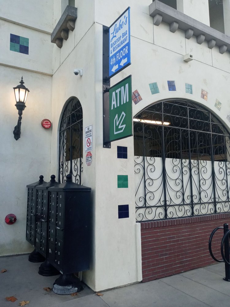 Photo of Front Street Plaza