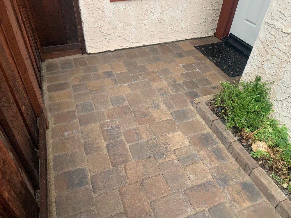 Photo of D'Carmo Interlocking Pavers