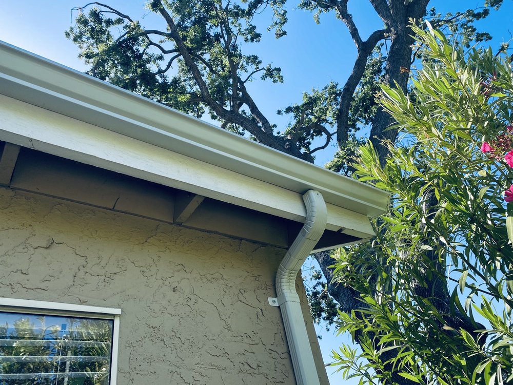 Photo of Alex Gutter & Roof