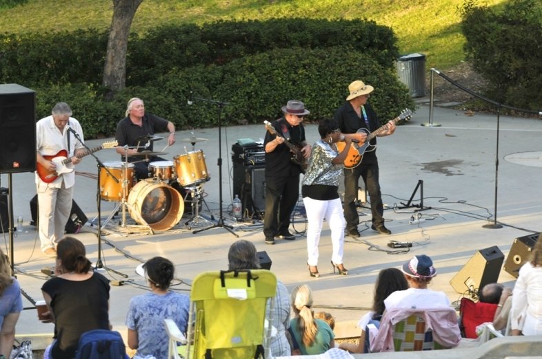 Photo of La Mesa Community Center