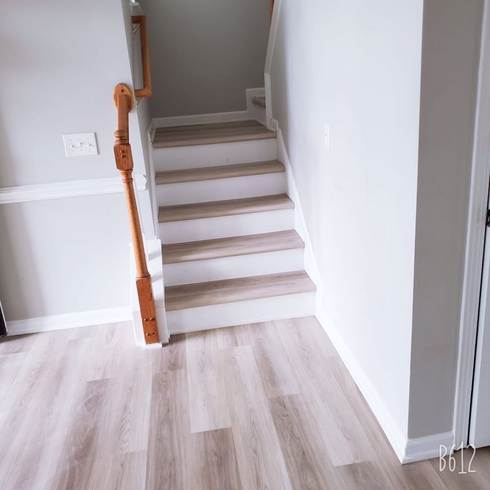 Photo of M&M Flooring