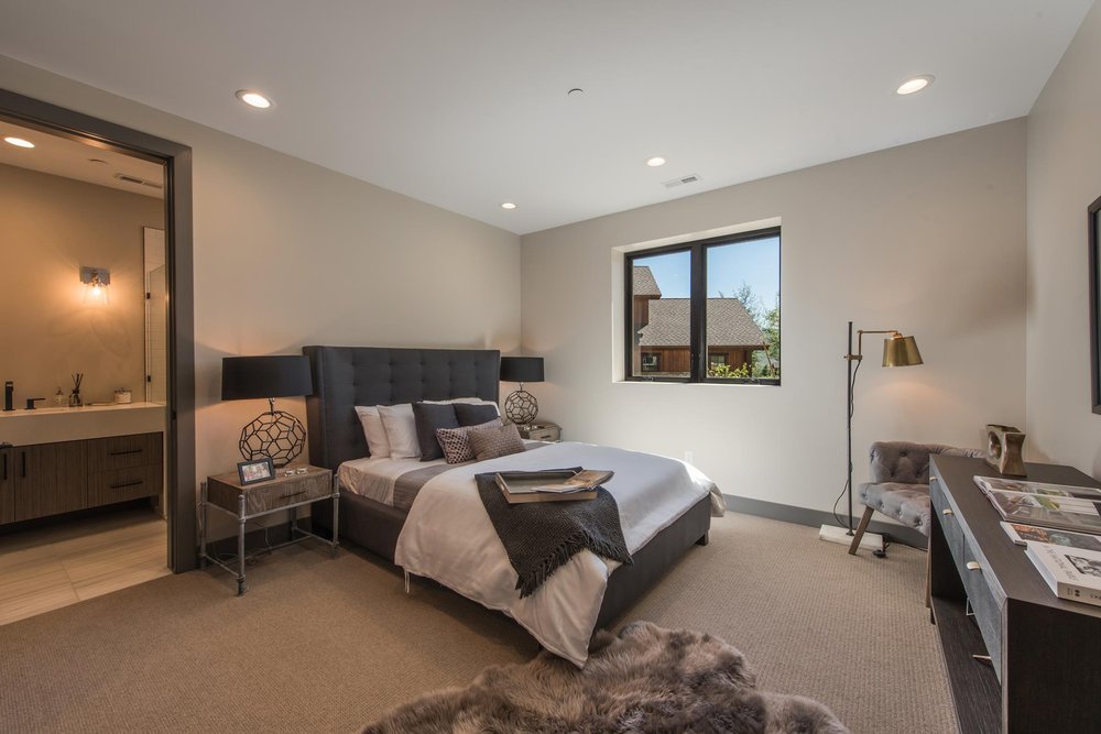 Photo of Bennett Lee Designs