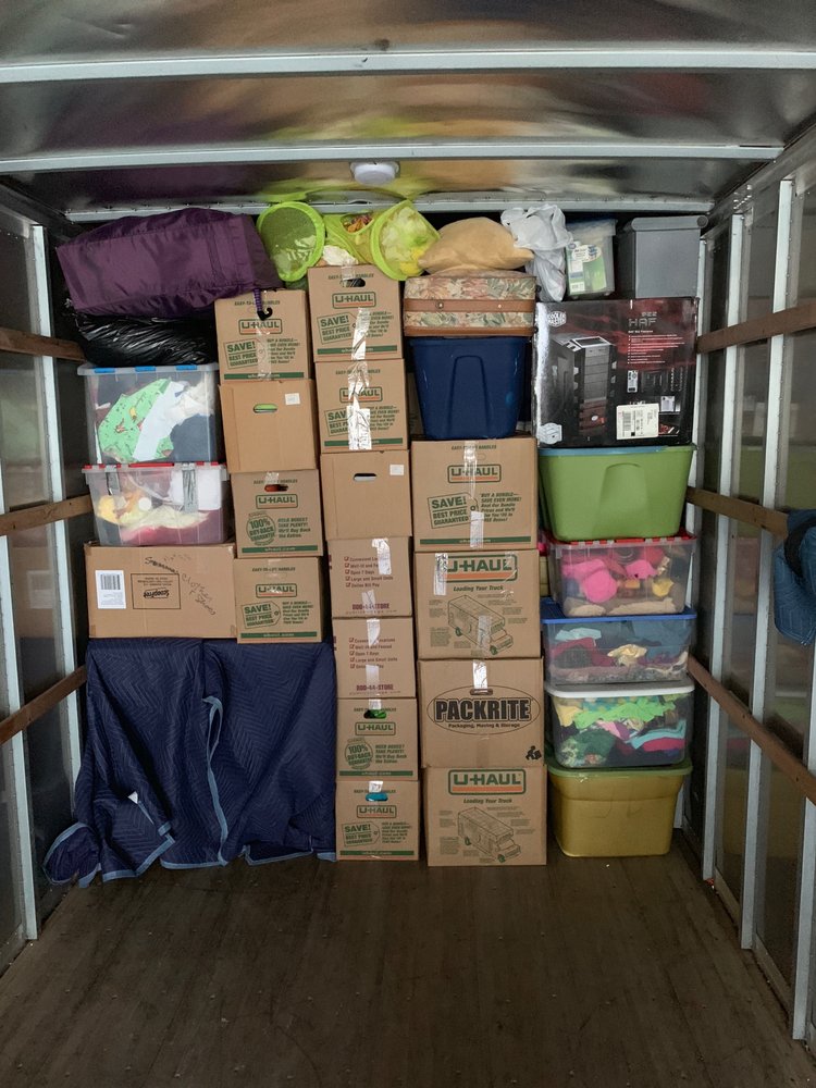 Photo of Amazing Moving & Storage