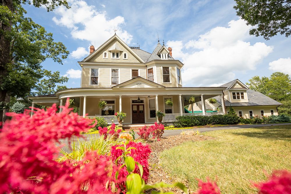 Photo of Alexander Homestead
