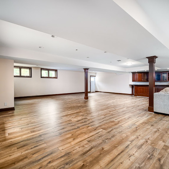 Photo of The Floor 4U