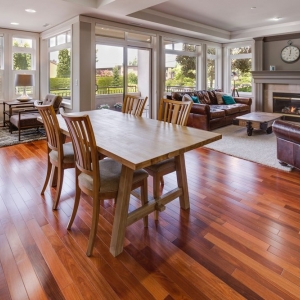 Photo of Gaston Floor