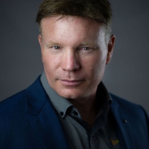 Photo of Digital Surfer