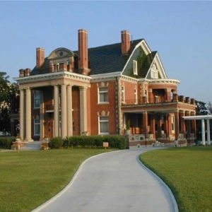 Photo of Thistle Hill House Museum