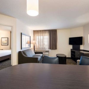 Photo of Sonesta Simply Suites Des Moines