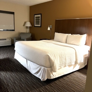 Photo of Four Points by Sheraton Milwaukee Airport