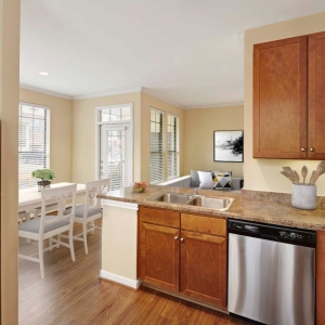 Photo of Camden Whispering Oaks Apartments