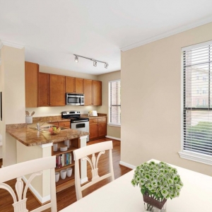 Photo of Camden Whispering Oaks Apartments
