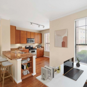 Photo of Camden Whispering Oaks Apartments