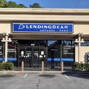 Photo of Lending Bear