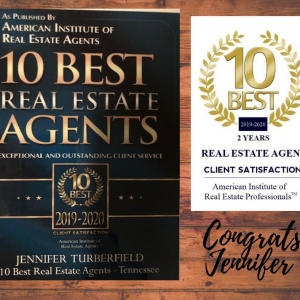 Photo of Jennifer Turberfield - Benchmark Realty