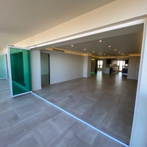 Photo of Cover Glass USA