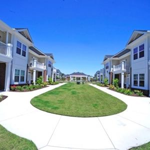Photo of Fenwyck Manor Apartments