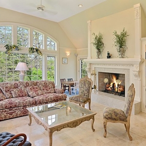 Photo of Maureen Aylward - At Properties