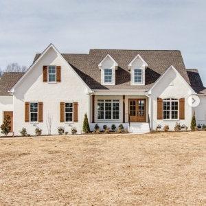 Photo of Douglas Lawn & Landscape