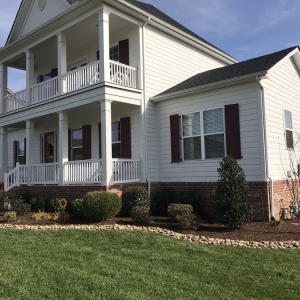 Photo of Douglas Lawn & Landscape