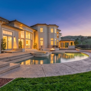 Photo of Stephany M Jenkins - Park 46 Real Estate