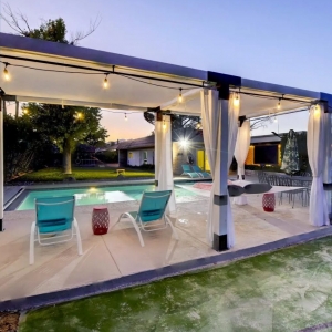Photo of EaveGarden