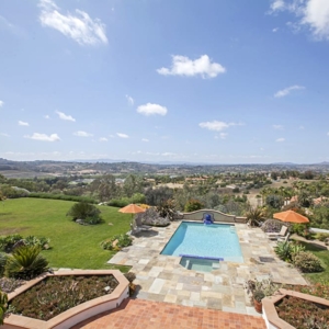 Photo of Jean Keane - Coastal California Living