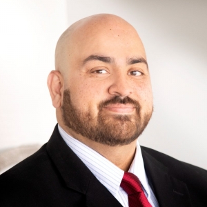 Photo of Alberto Tirado at Guaranteed Rate