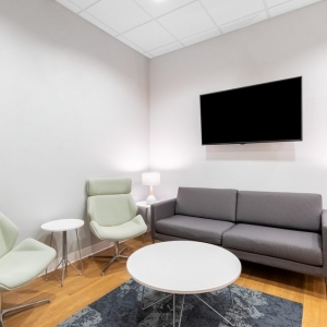 Photo of Flexible workspace in Regus West Glen Town Centre