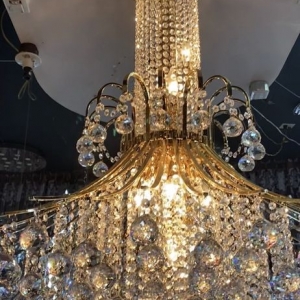 Photo of Planet Crystal Lighting