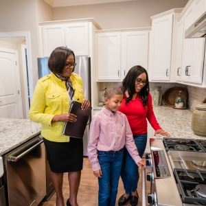 Photo of Evelyn H McCorkle - Helen Adams Realty