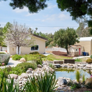 Photo of Tina Etue - E2 Realty