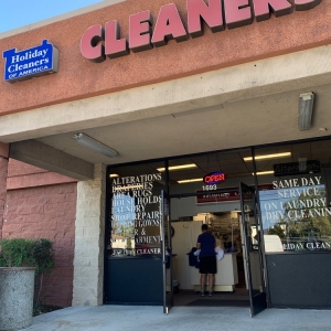 Photo of Holiday Cleaners of America