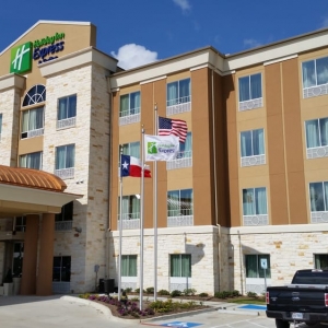 Photo of Holiday Inn Express & Suites Houston East - Baytown