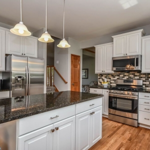 Photo of Daniel Mai Shorewest, REALTORSÂ®