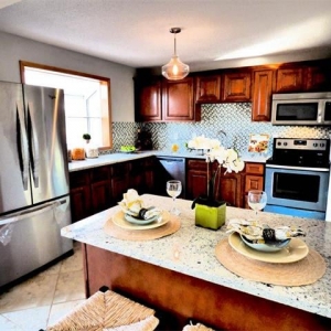Photo of Manor Real Estate