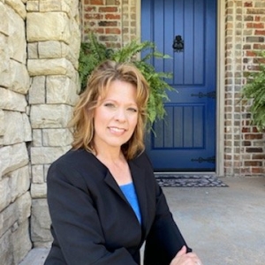 Photo of Monica Harrington - Exp Realty