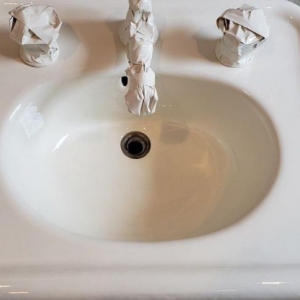 Photo of Elegant Bathtub Reglazing